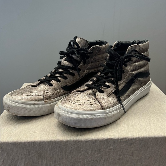 Vans Hightop Men’s Sneakers 6.5 - Picture 1 of 8